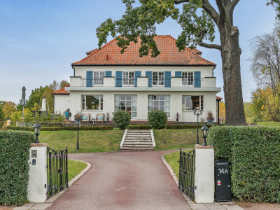 Villa Sleipner i Djursholm – SkandiaMäklarna Danderyd
