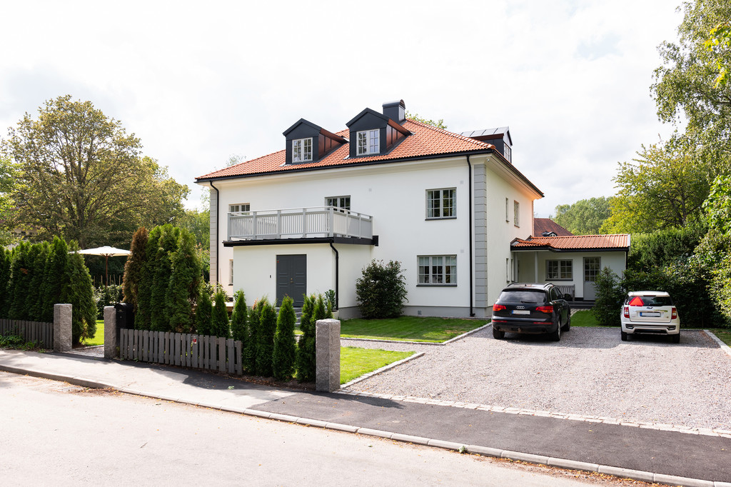 Letar du villa i Djursholm? Kontakta då Skeppsholmen Sotheby’s International Realty.