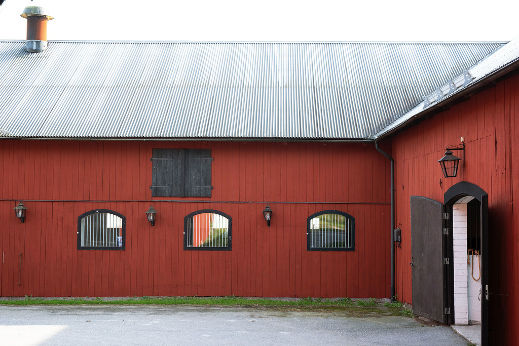 Underbar hästgård utanför Stockholm - Skeppsholmen Sotheby