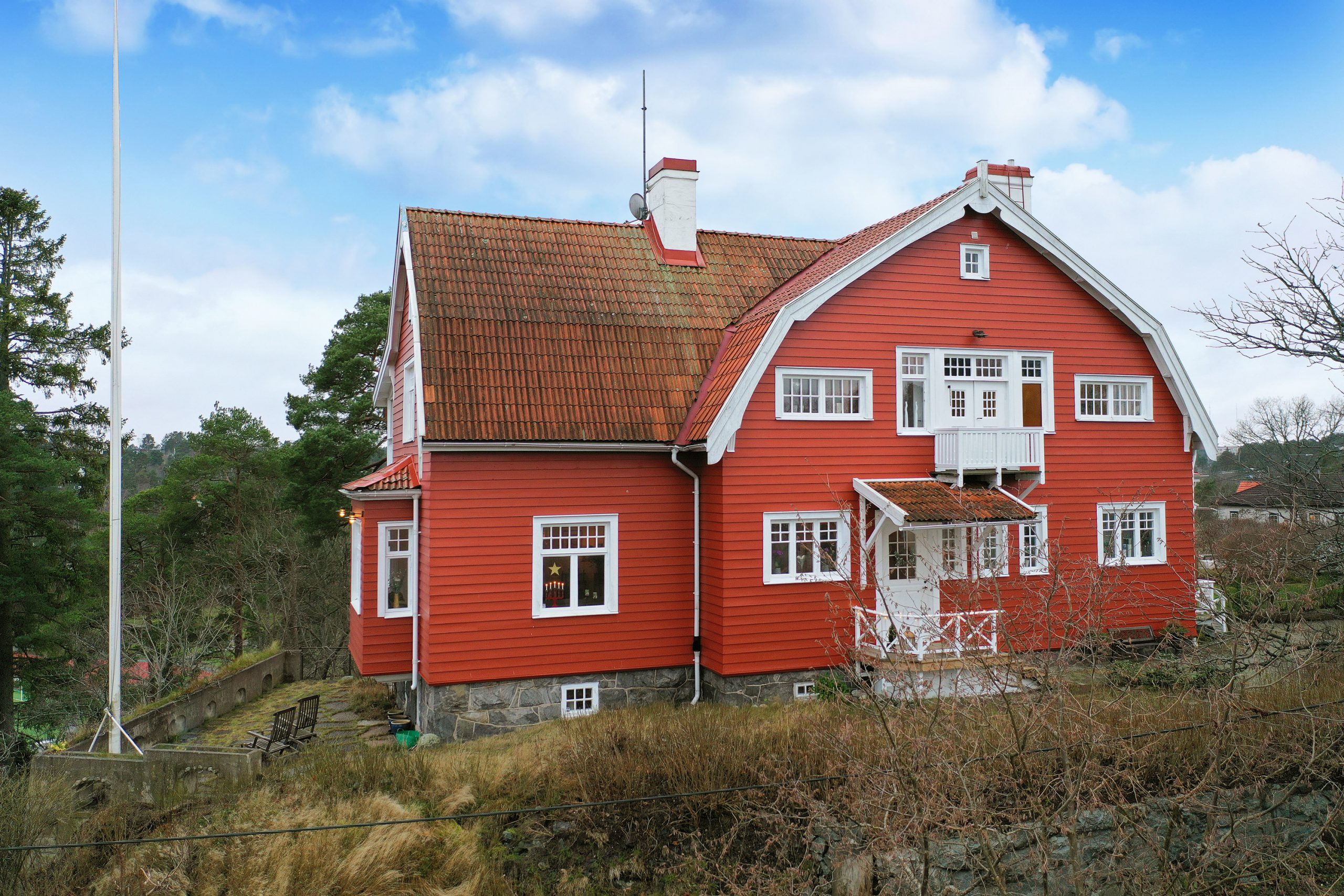 När du söker ett exklusivt hem i Stockholm, Göteborg, Malmö, Båstad, Helsingborg och Åre.