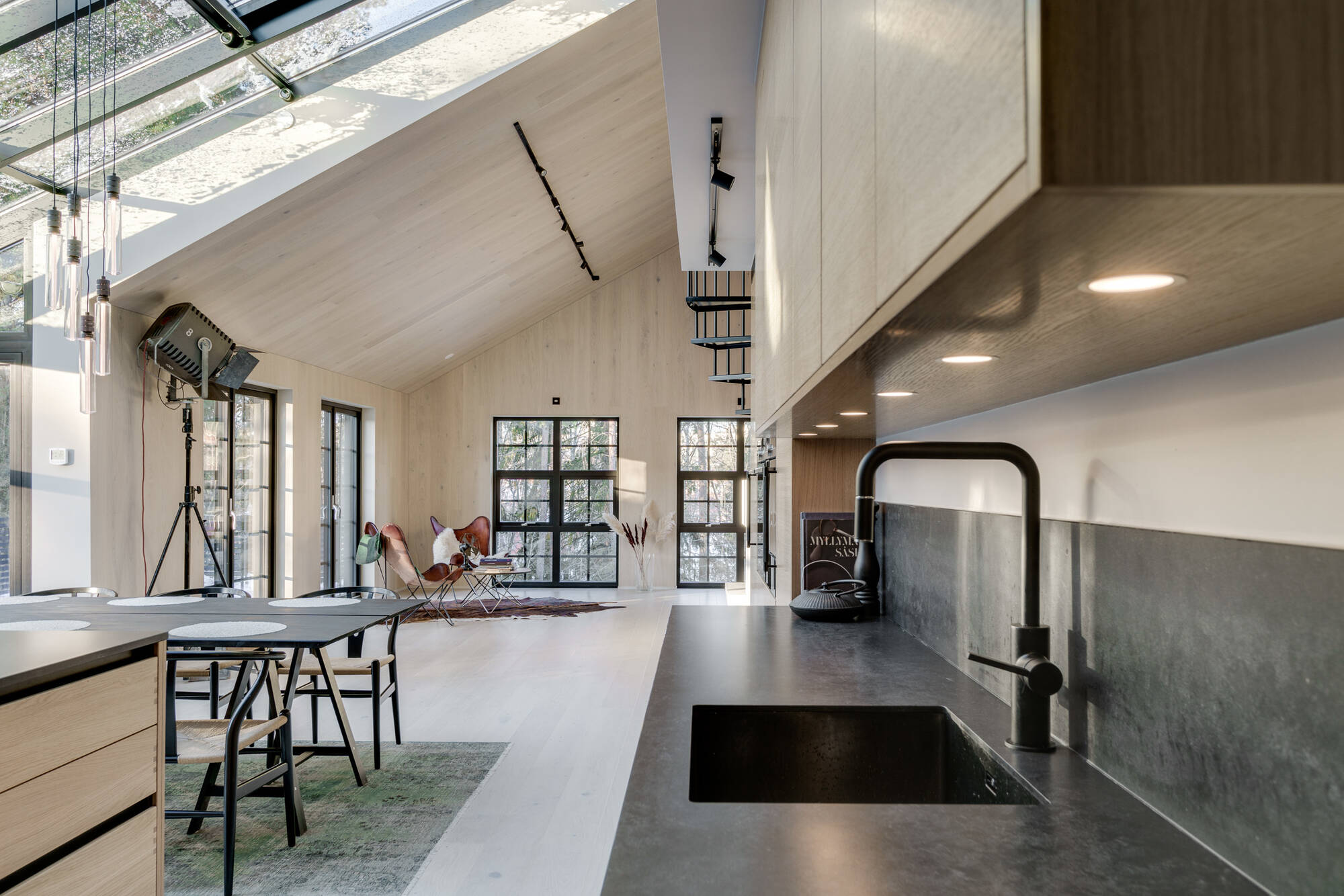 När du letar exklusivt boende, det kan vara både exklusiva villor och bostadsrätter, på Lidingö och i Stockholm. Då ska du kontakta Skeppsholmen Sotheby