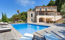 När du söker en exklusiv bostad på Mallorca ska du kontakta Skeppsholmen Sothebys International Realty. Lyxiga drömboenden på ett och samma ställe.