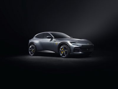 Ferrari Purosangue. Hos oss hittar du exklusiva bilar, både sportbilar och suvar, som har det där lilla extra.