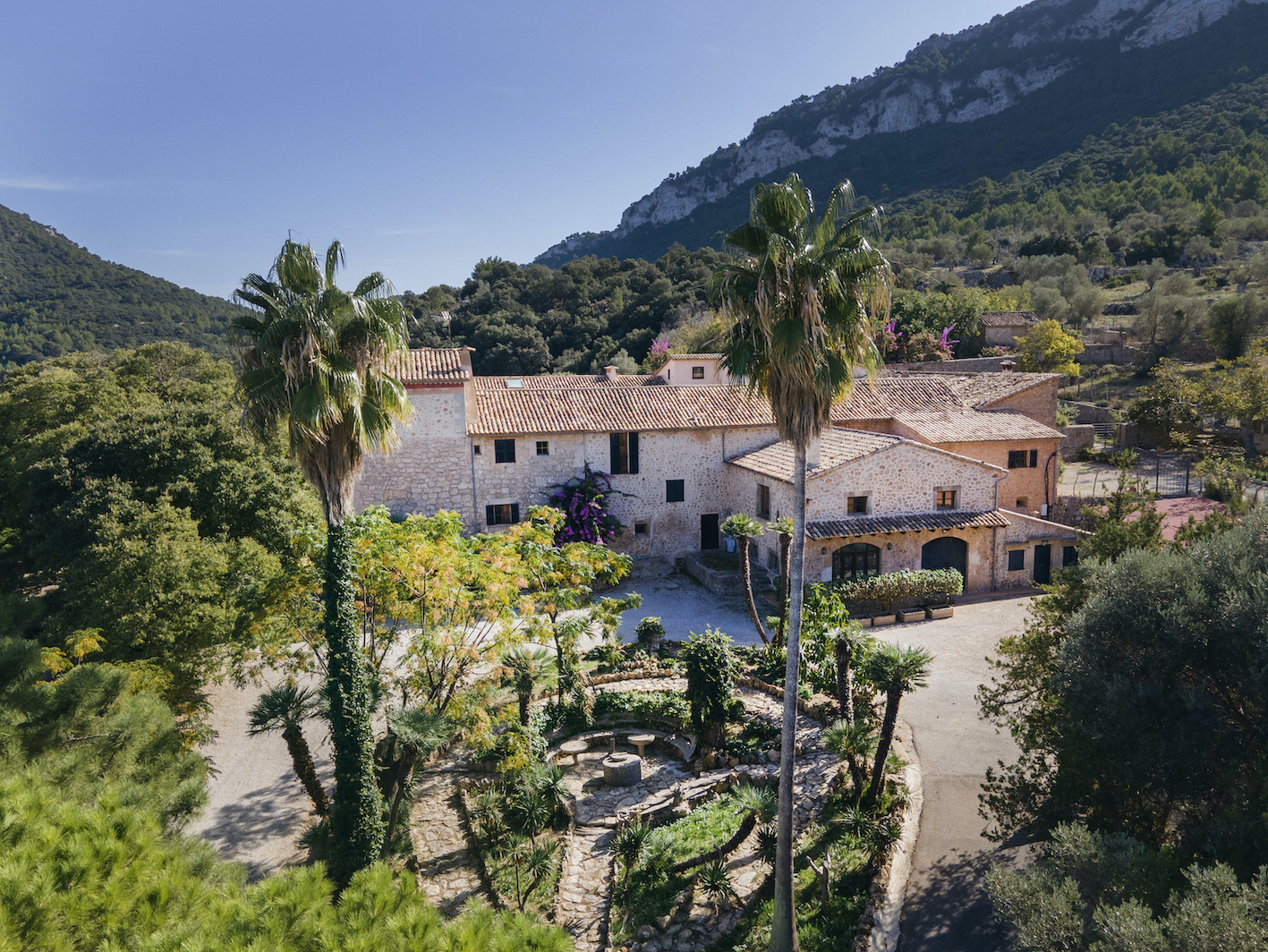 När du söker exklusiva drömboenden på Mallorca, både exklusiva bostadsrätter och exklusiva villor.