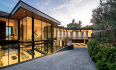 Perugia Way i Kalifornien av McClean Design. Här hittar exklusiva hem, lyxhem, från världens bästa arkitekter.