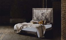 Om du letar efter en exklusiv säng till ditt exklusiva sovrum. Flera av världens mest exklusiva sängar hittar du här.