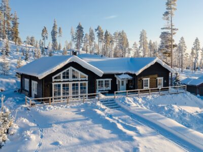 Exklusiva villor och bostadsrätter i hela Sverige. Leta här om du söker en exklusiv villa eller lägenhet.