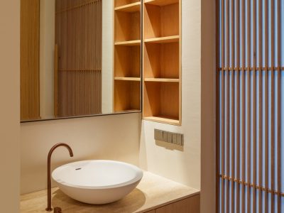 VOLA, a guide to timeless design – where Danish craftsmanship meets architectural clarity. With a heritage of innovation and sustainability, VOLA creates iconic fittings that elevate bathrooms and kitchens worldwide.