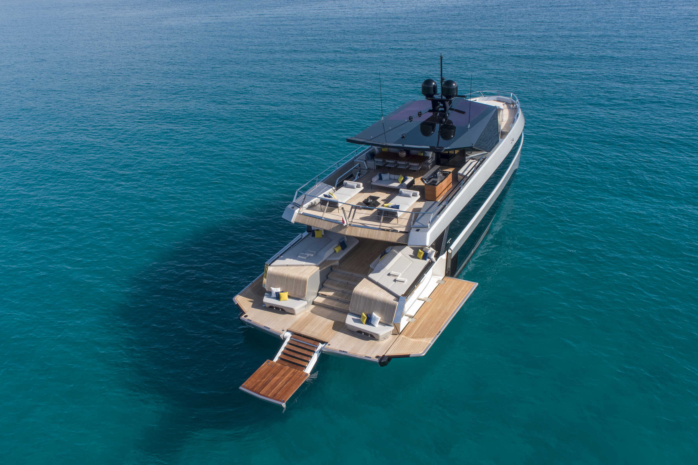 Exklusiva motorbåtar och yachts i vår guide. Perfekt om du letar efter en exklusiv båt.