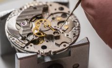 Tips och råd från en certifierad verkstad om hur du underhåller din klocka.
