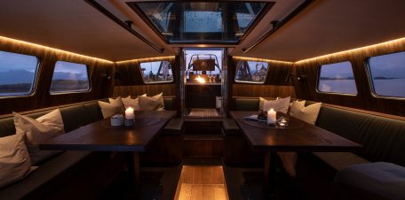 Norrøna Varg YS with VOLA is a Nordic design project where architecture, nature, and precision craftsmanship come together. VOLA’s minimalist fixtures integrate seamlessly into the environment, enhancing the clean lines, natural materials, and functional elegance of this Scandinavian retreat.