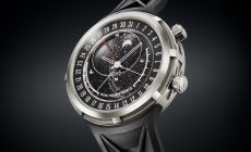 Patek Philippe presenterar en av sina mest avancerade nyheter på flera år under Watches and Wonders 2026. Med Celestial Sunrise Sunset ref. 6105G-001 introducerar de för första gången en armbandsklocka som integrerar solens upp- och nedgång i ett mekaniskt system, där allt är synkroniserat med tidens förändring.